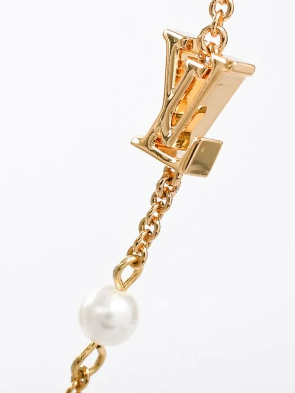 Louis Vuitton Necklace Gold - Picture 3 of 6